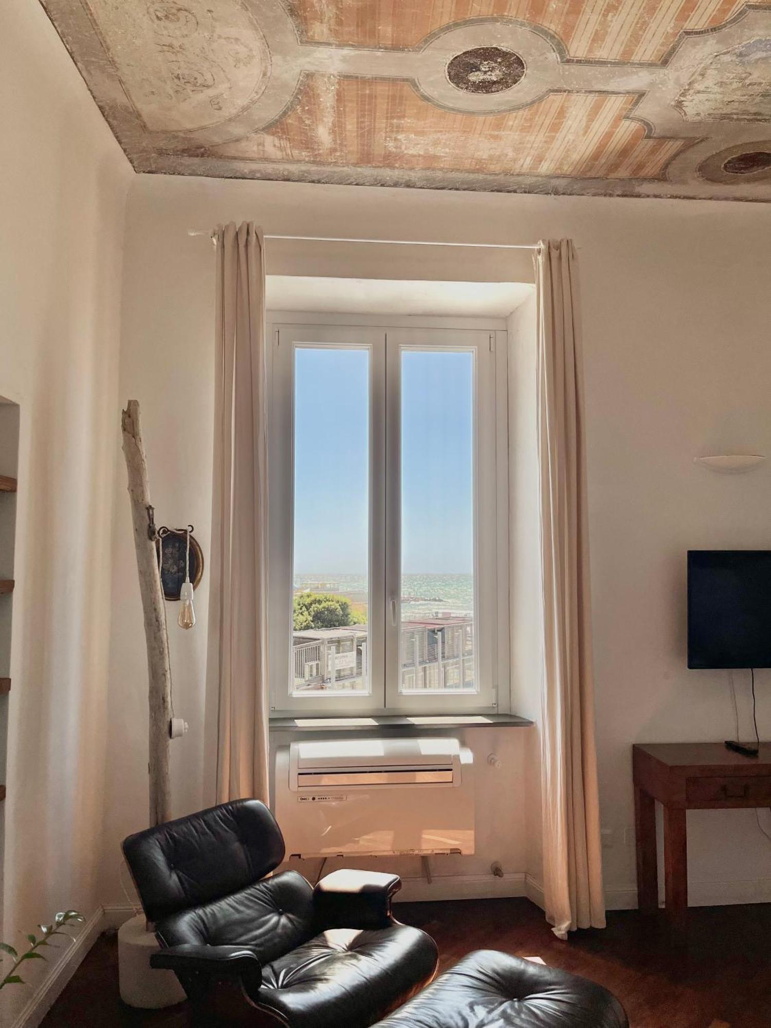 The Sunshine Loft Appartement Livorno Kamer foto